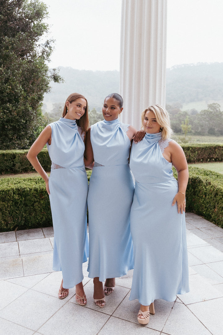 What to Wear to a Wedding: A Complete Guide to Guest Dress Etiquette