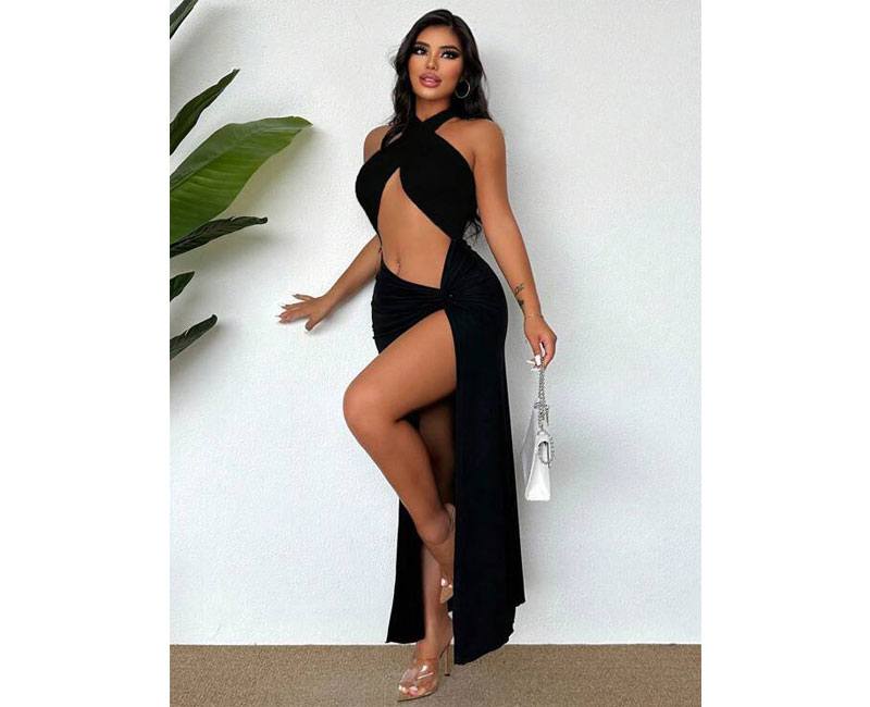 How Much Skin is Too Much? Navigating the Fine Line Between Stylish and Inappropriate