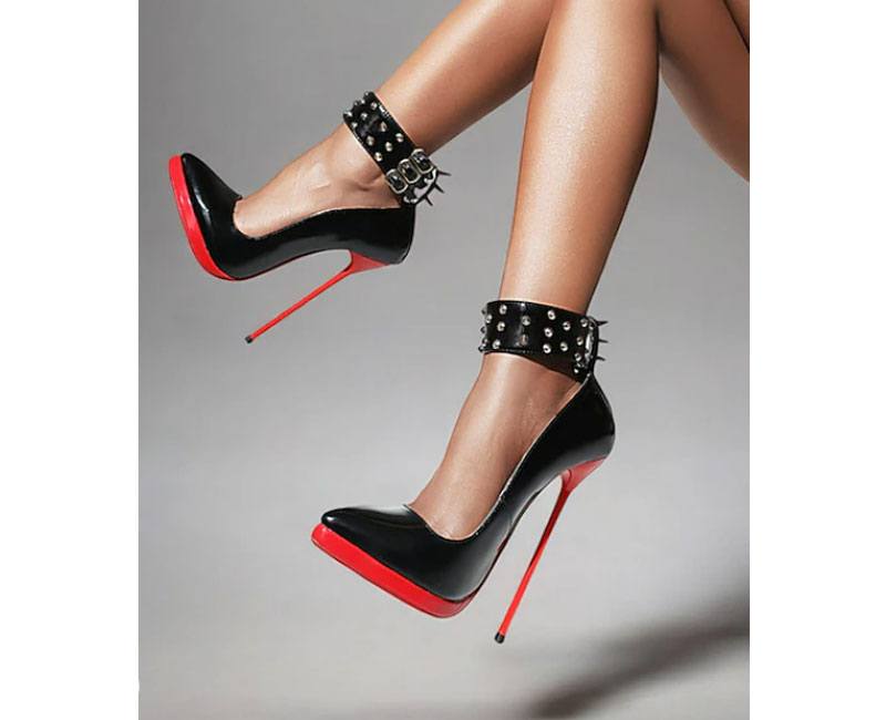 What Not to Wear to a Wedding: 10 Mistakes Guests Should Avoid