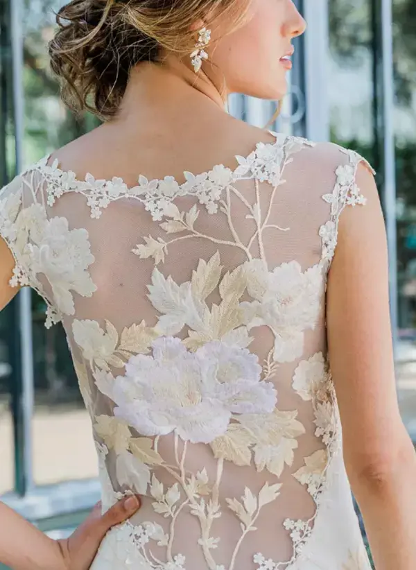 WHAT IS THE TABOO COLOR FOR GUESTS TO WEAR TO A WEDDING?